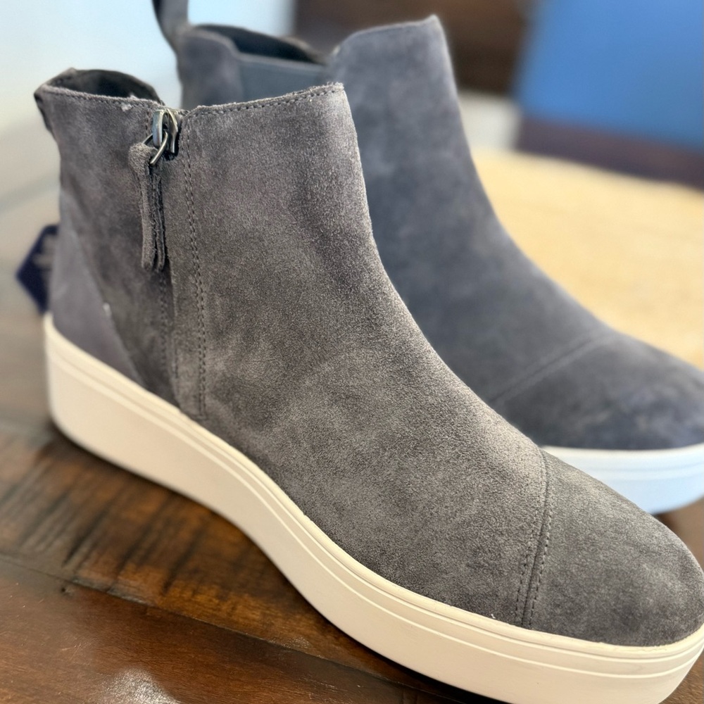 Toms Gray Suede Ankle Boots